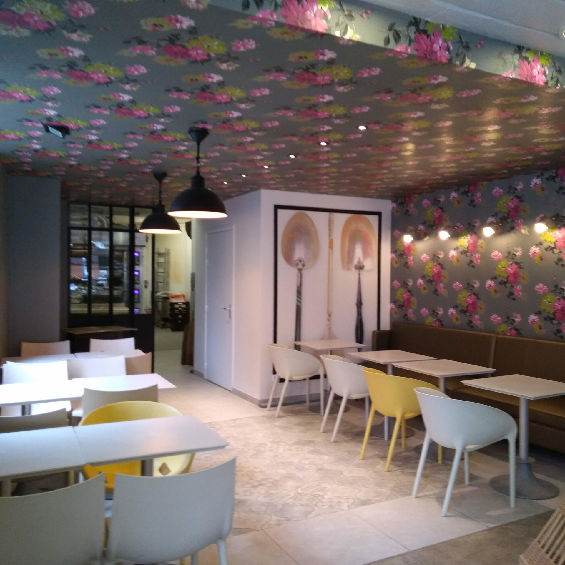 ID'ARCHI Créateur d'Espaces sur mesure. Rénovation et création d'un espace commerciale - onglerie